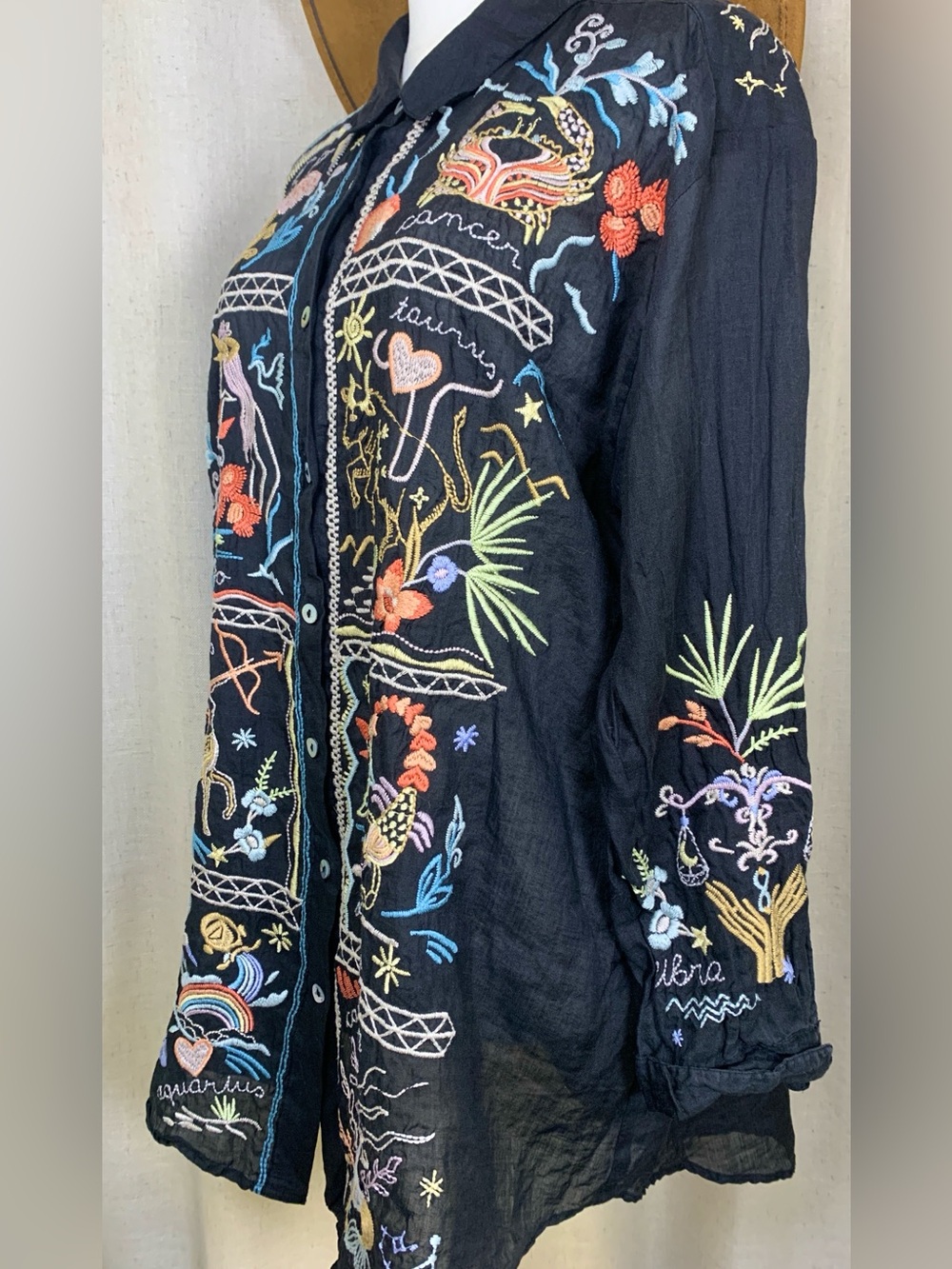Johnny Was Astrology Zodiac Embroidered Boho Tunic Black XL - Picture 4 of 11